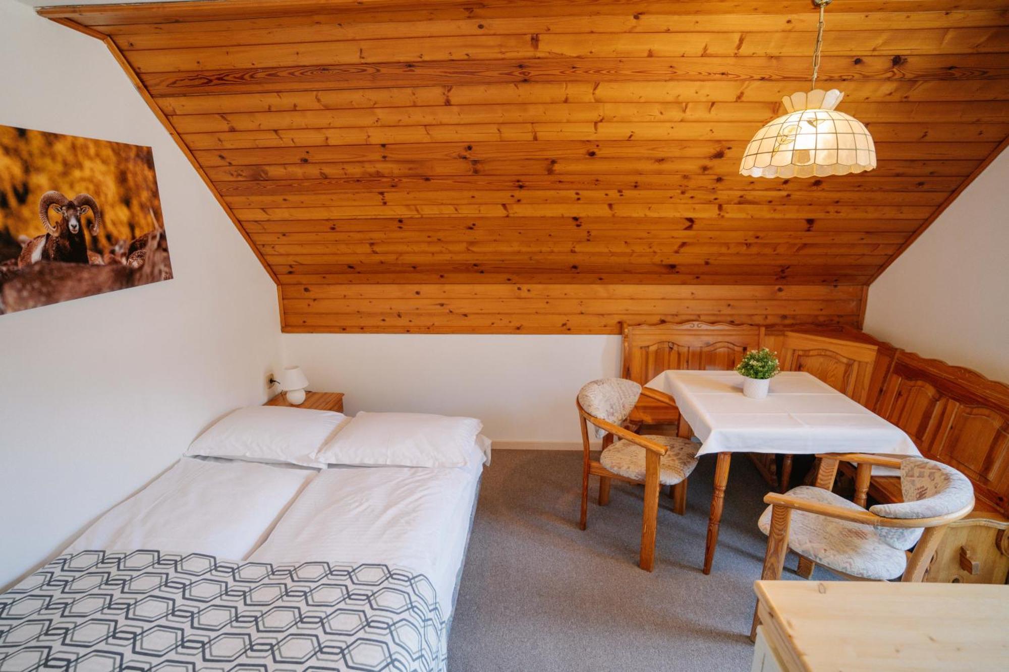 Guesthouse Jelenov Greben Podčetrtek Exterior foto